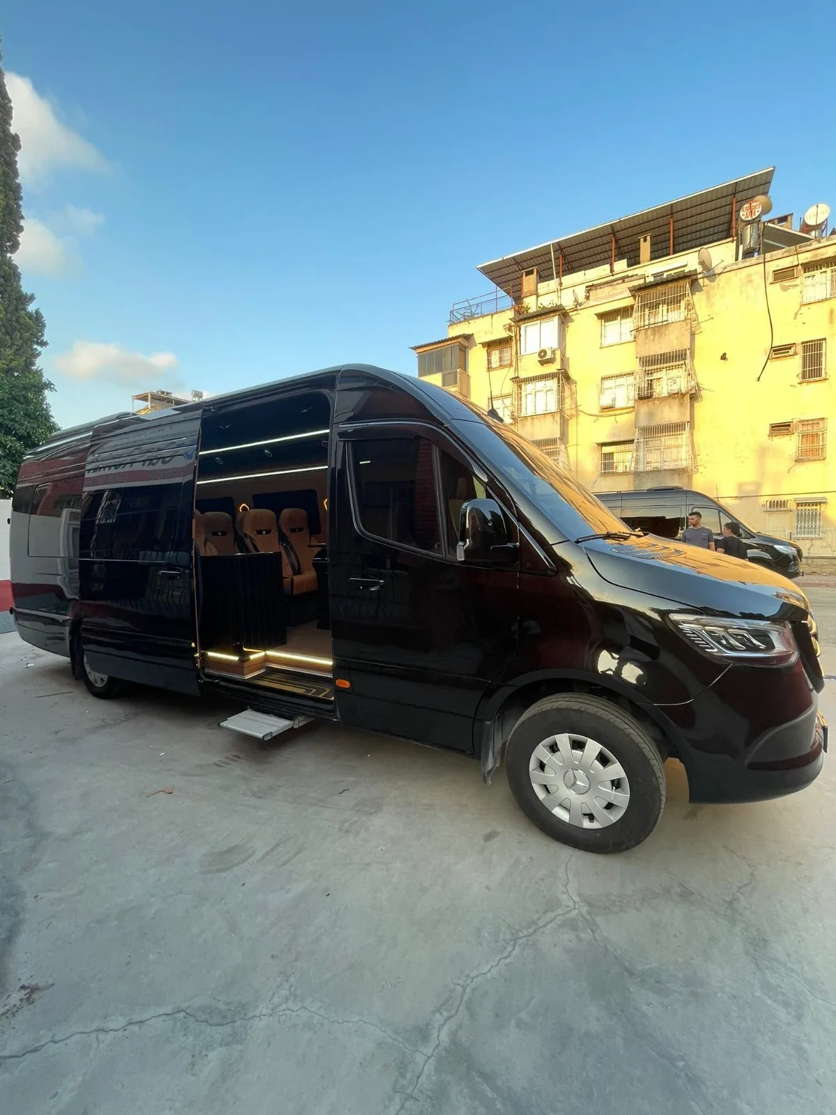 Mercedes Sprinter - photo 4