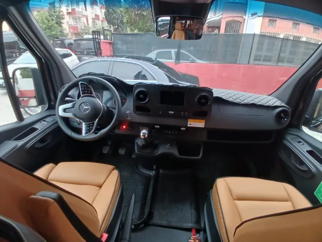 Mercedes Sprinter - görsel 4