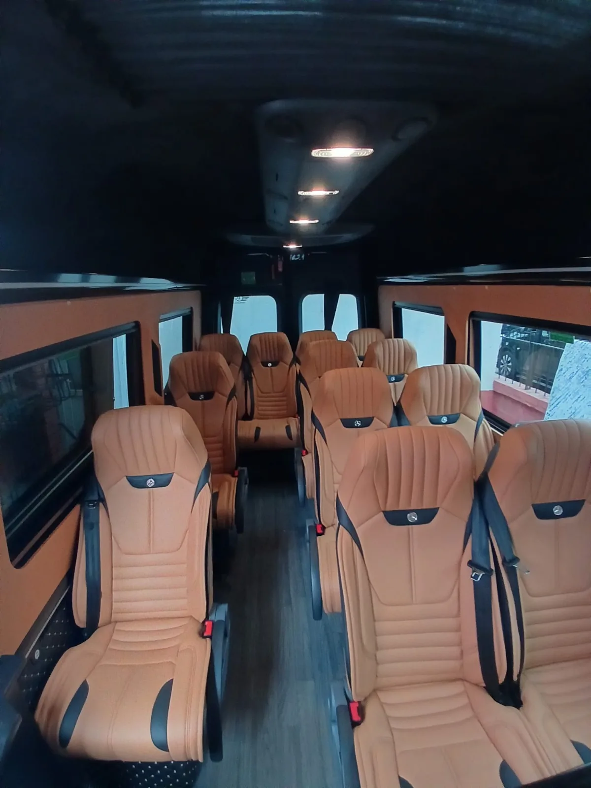 Mercedes Sprinter - photo 7