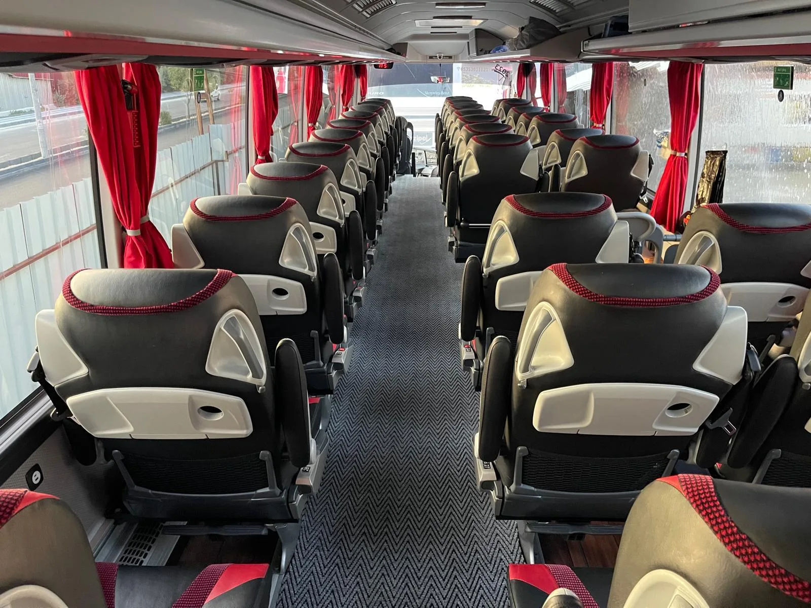 Bus - photo 5